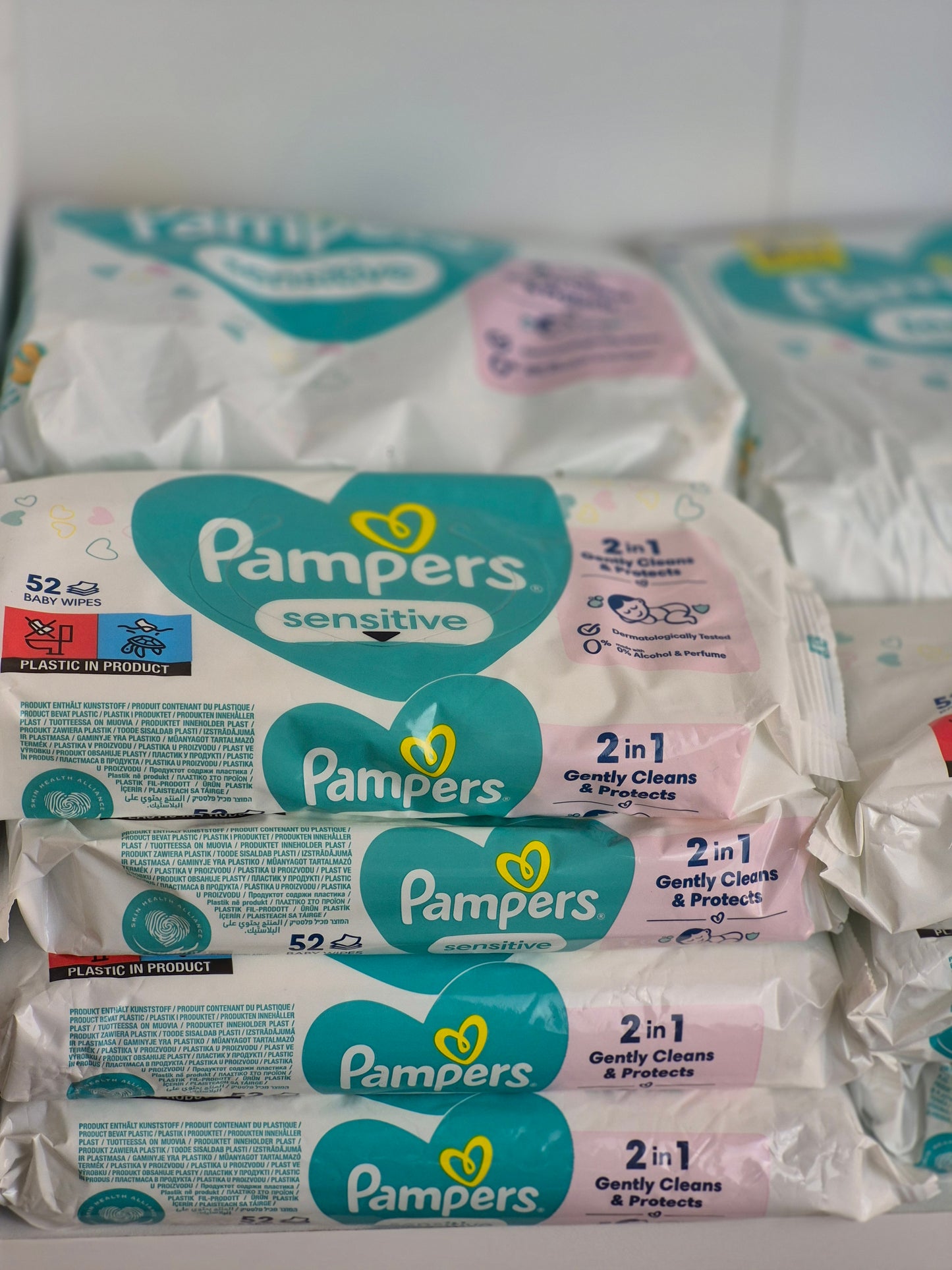 Pampers Sensitive (52pk)